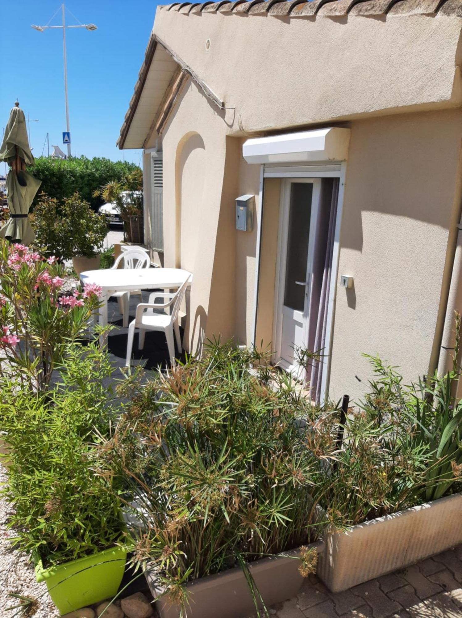 Appartement Meuble Bord De Mer Fos Sur Mer Fos-sur-Mer Dış mekan fotoğraf