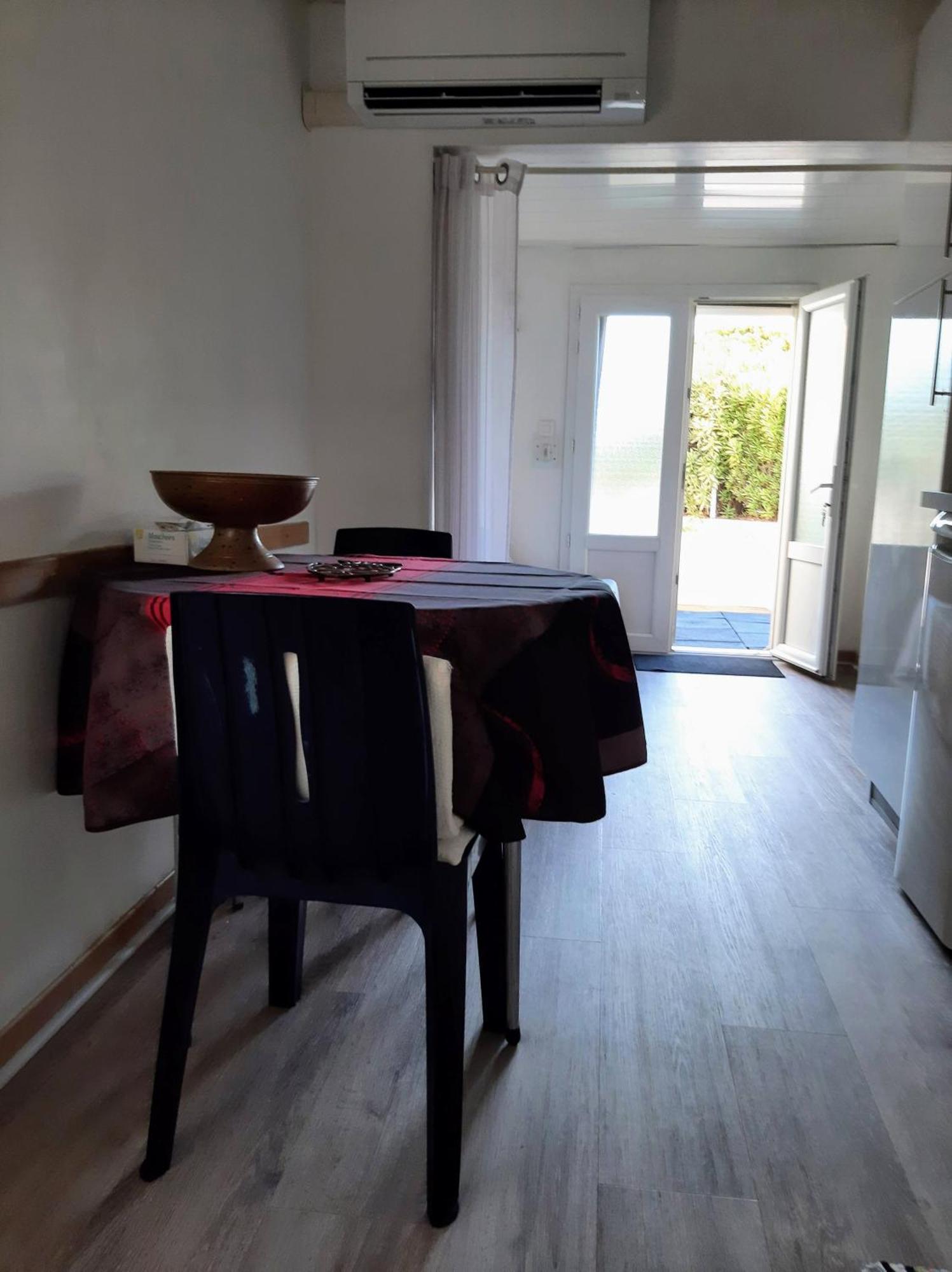 Appartement Meuble Bord De Mer Fos Sur Mer Fos-sur-Mer Dış mekan fotoğraf
